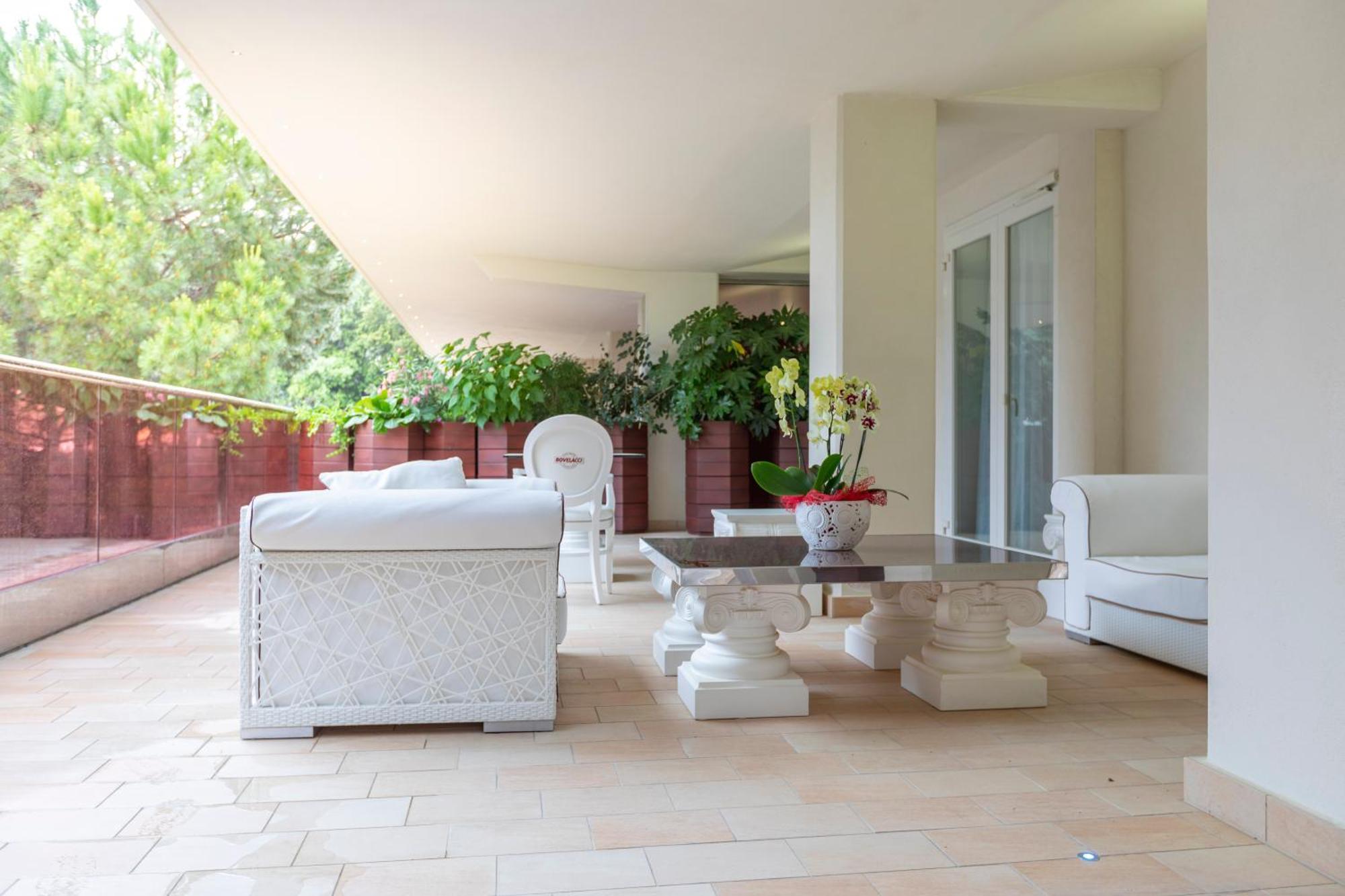 Boutique Hotel Paradiso Bovelacci Milano Marittima Kültér fotó
